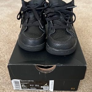 Toddler Jordan 1 Mid Size 8